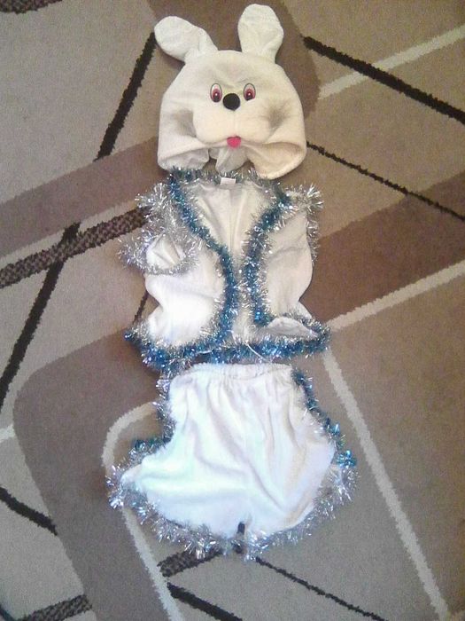 Костюм вовка, лисиці, ведмедя, зайця, мишки, сніговикамишки для діток