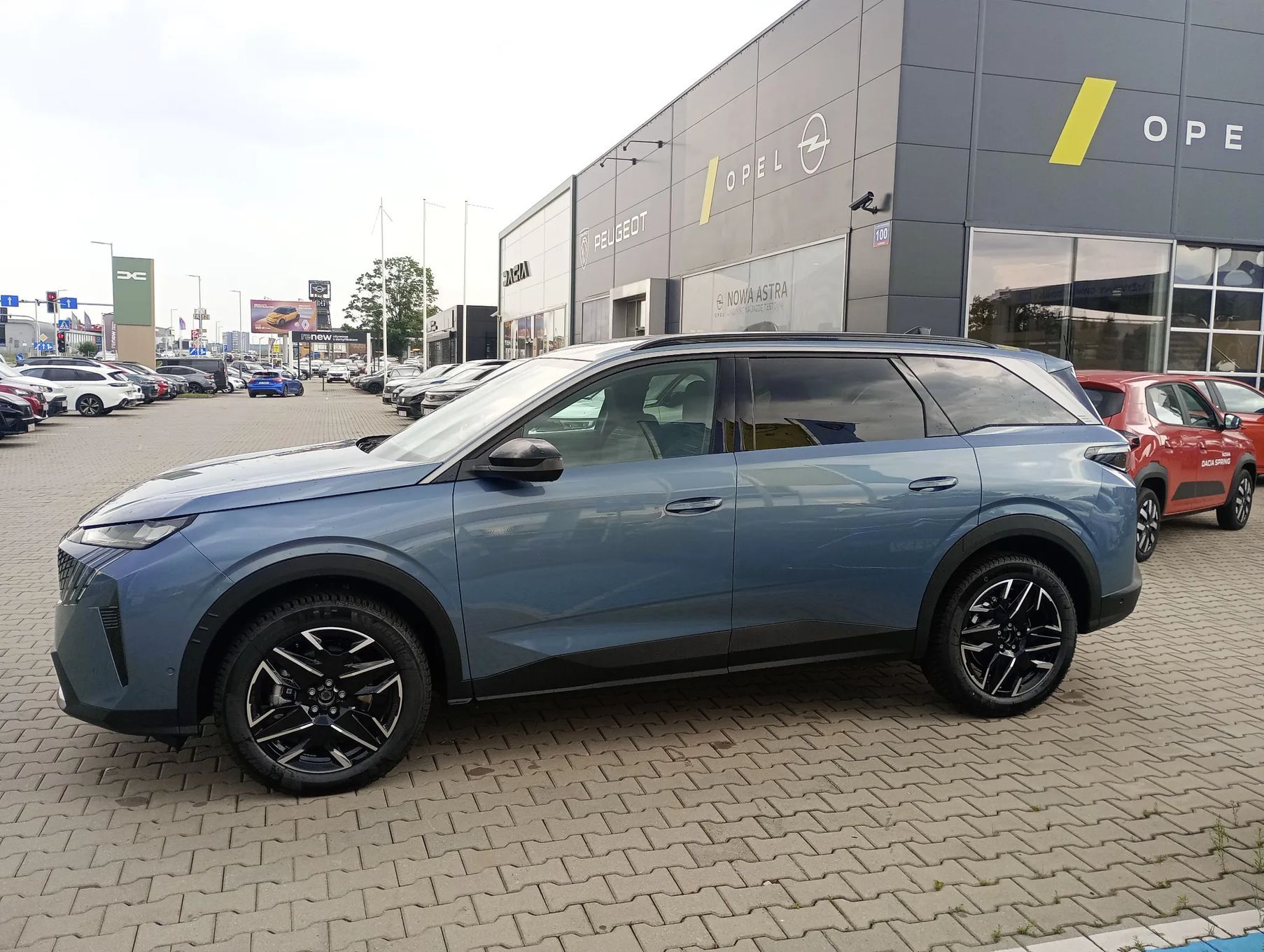 Peugeot 5008 Nowy Allure 145KM Hybryda Automat