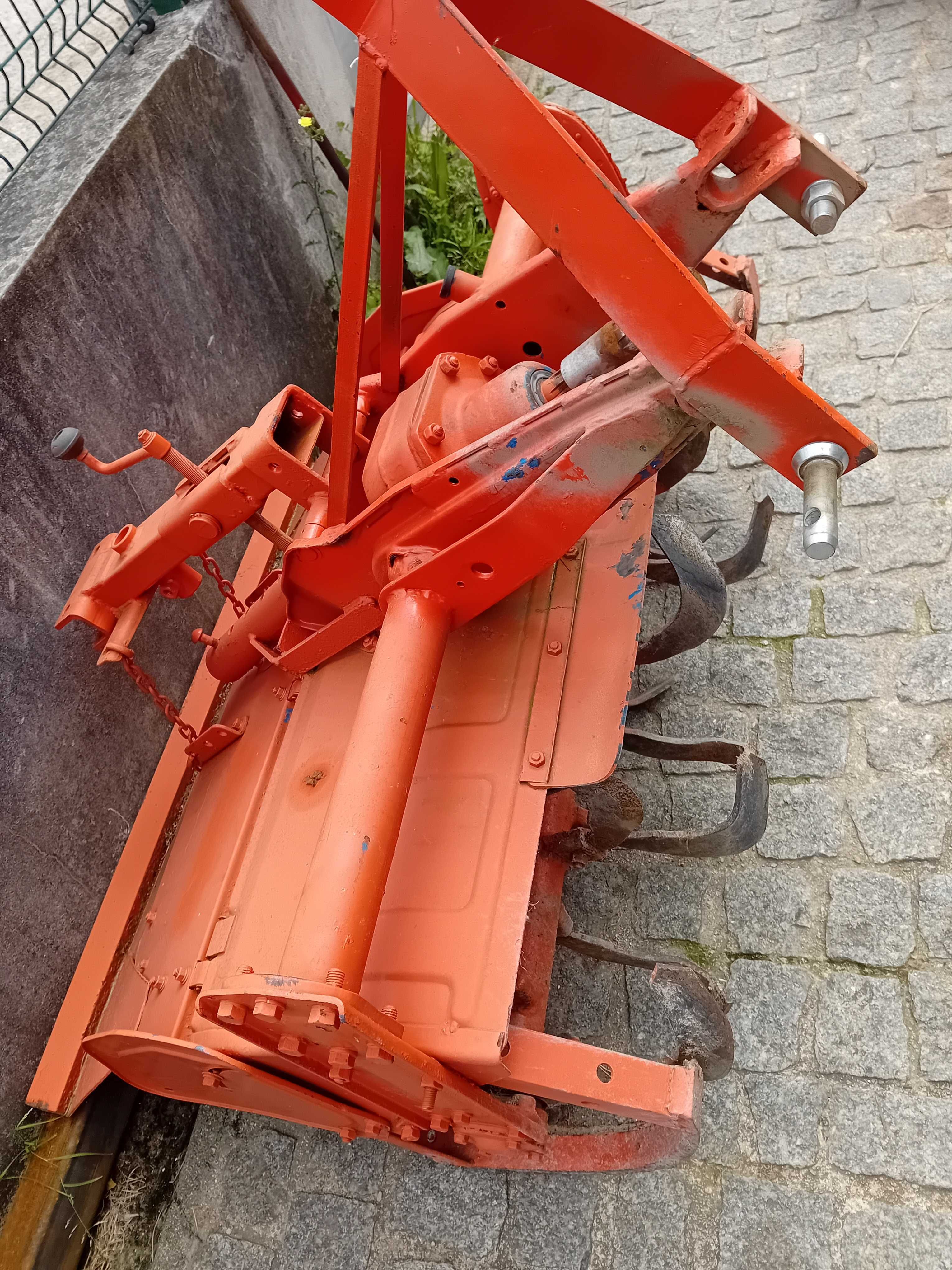 Fresa 1,25m para trator