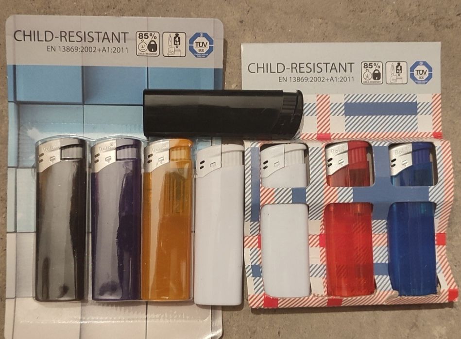 8 isqueiros novos várias cores