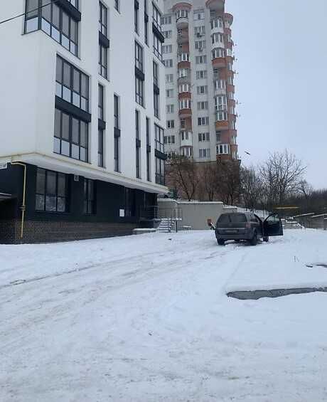 2-к. квартира 61 м2 з і/о та лоджією в ЖК Адамант за вул. Чернівецька