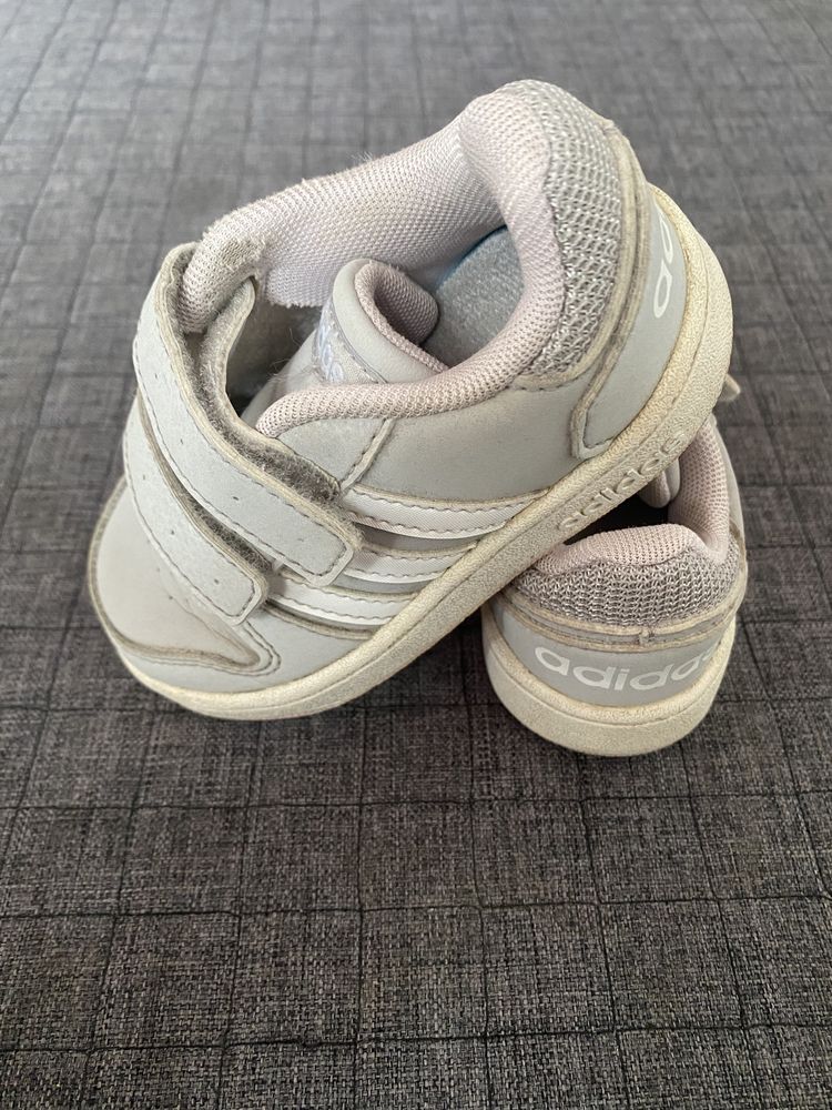 Buty Adidas szare, rozmiar 23