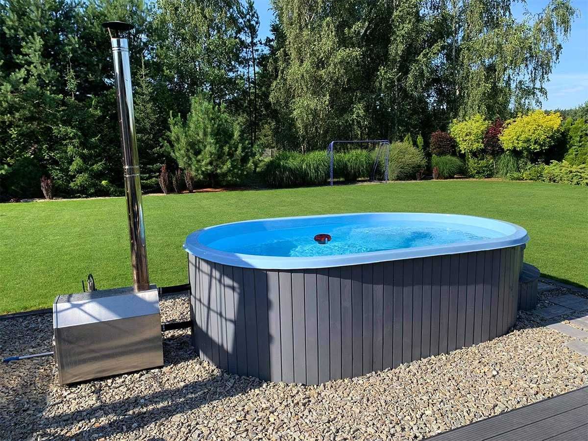 Basen poliestrowy wolnostojący w zabudowie wanna jacuzzi SPA