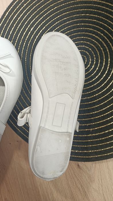 Baleriny białe Komunia roz. 37 S.Olivier