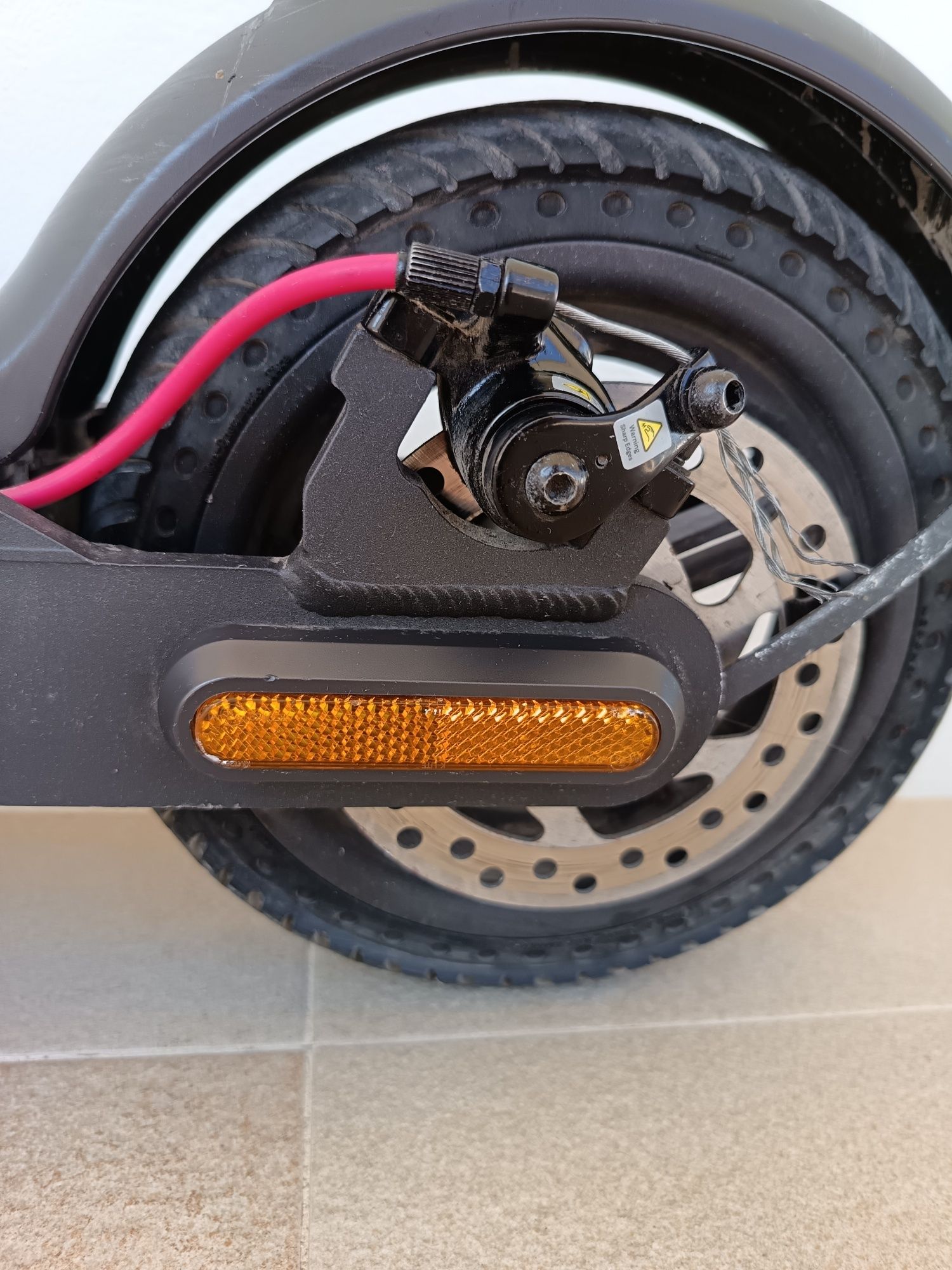 Trotinete "Mi Electric Scooter Pro 2"