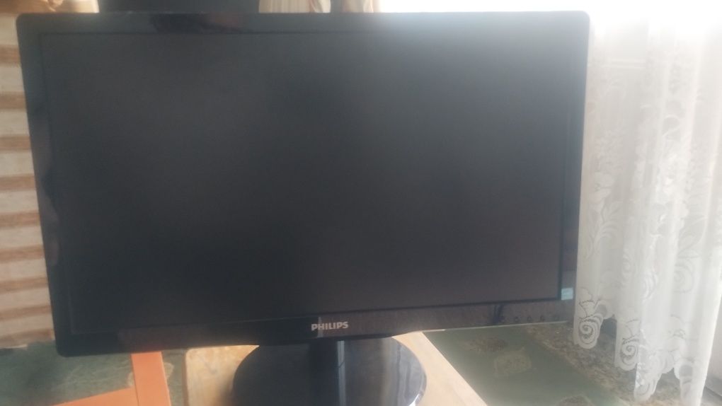 Monitor LED Philips 226V4L 21,5 " 1920 x 1080 px TN
