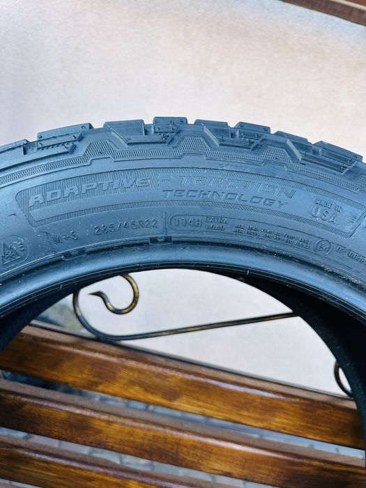 Шини зимові пара 285/45 R22 (114H) Cooper Discoverer A/T3