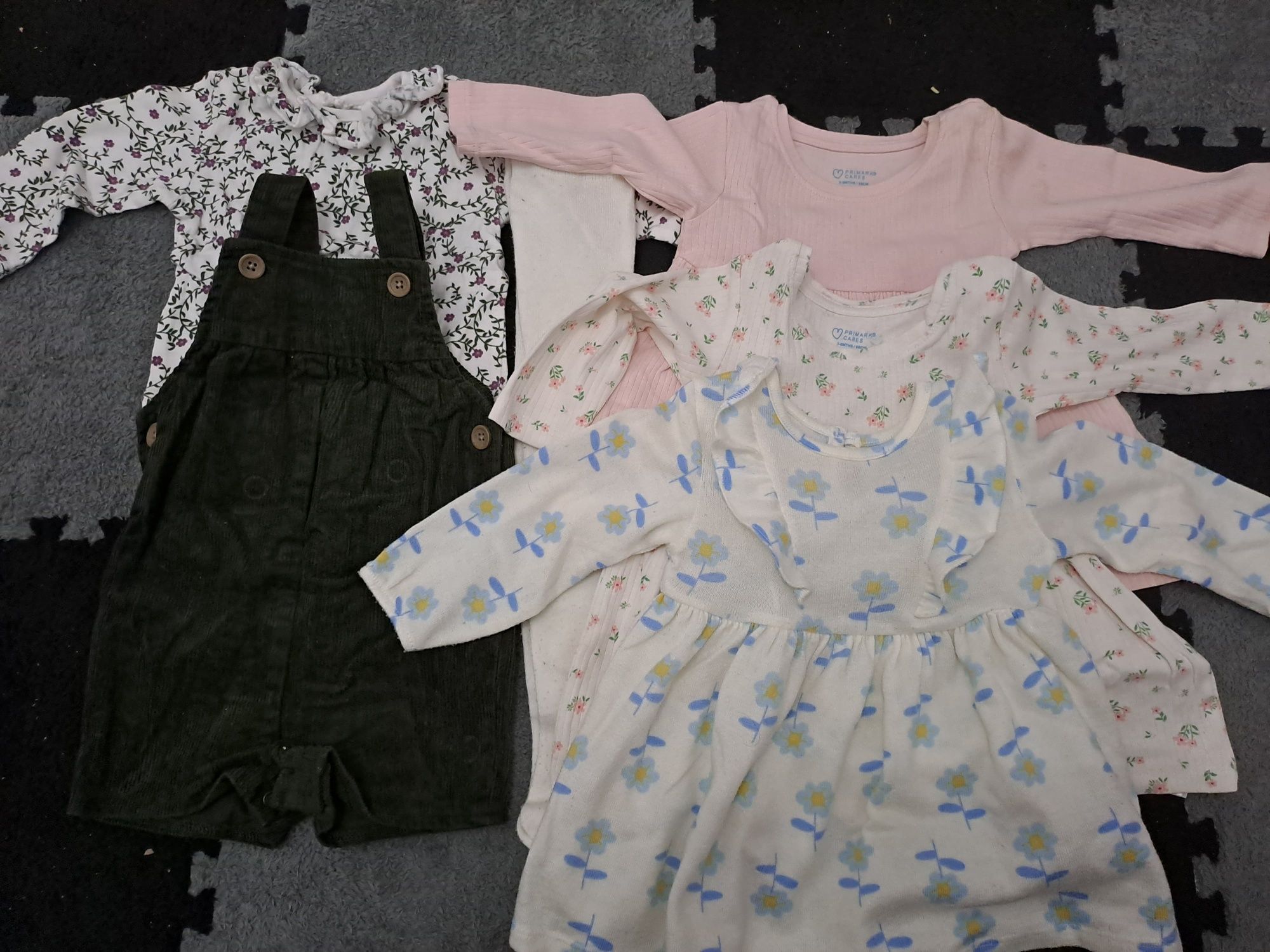 Roupas Bebé pouco usadas 3-9