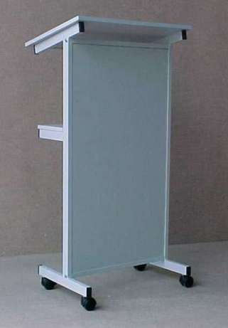 Púlpito com rodas com 1 prateleira na frente em melamina cinza e azul