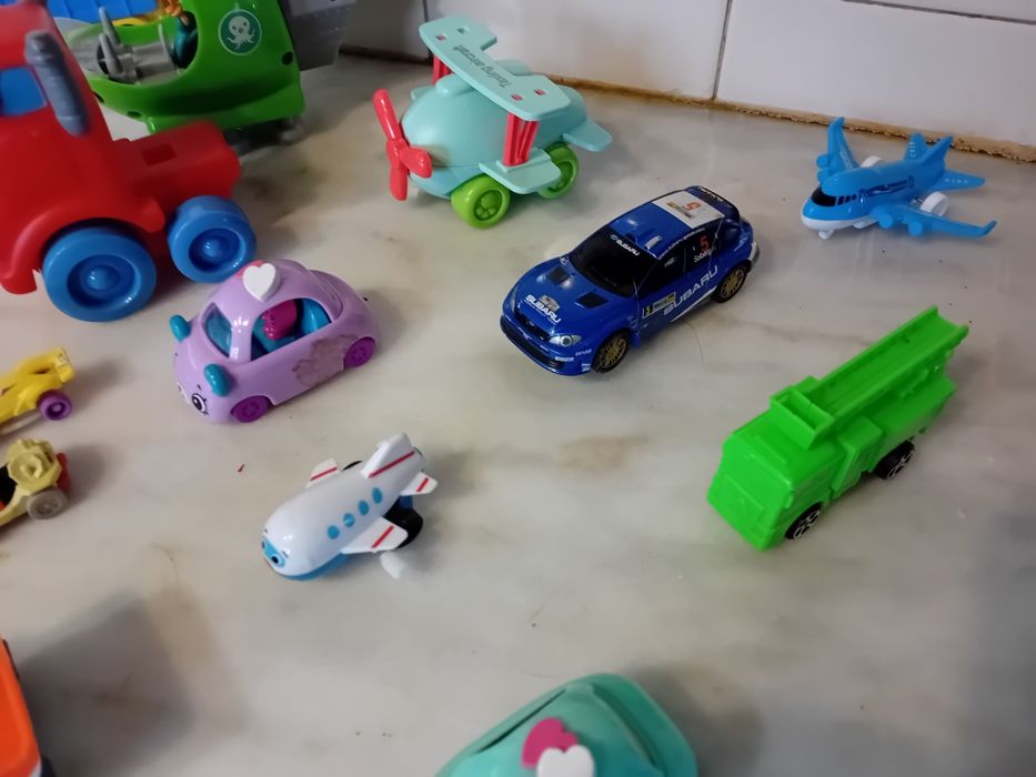 Conjunto de Carrinhos Diversos Criança