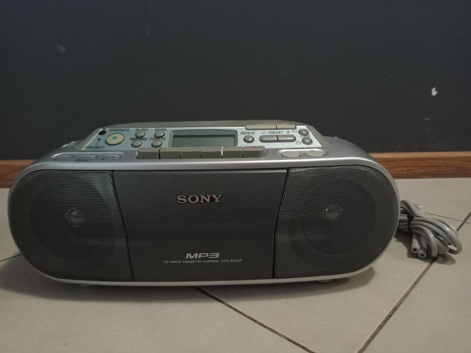 Sony - odtwarzacz CD, kaset, radio