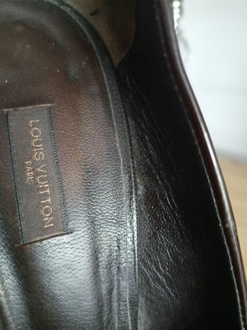 Szpilki Louis Vuitton 40 brązowe wzór skórzane