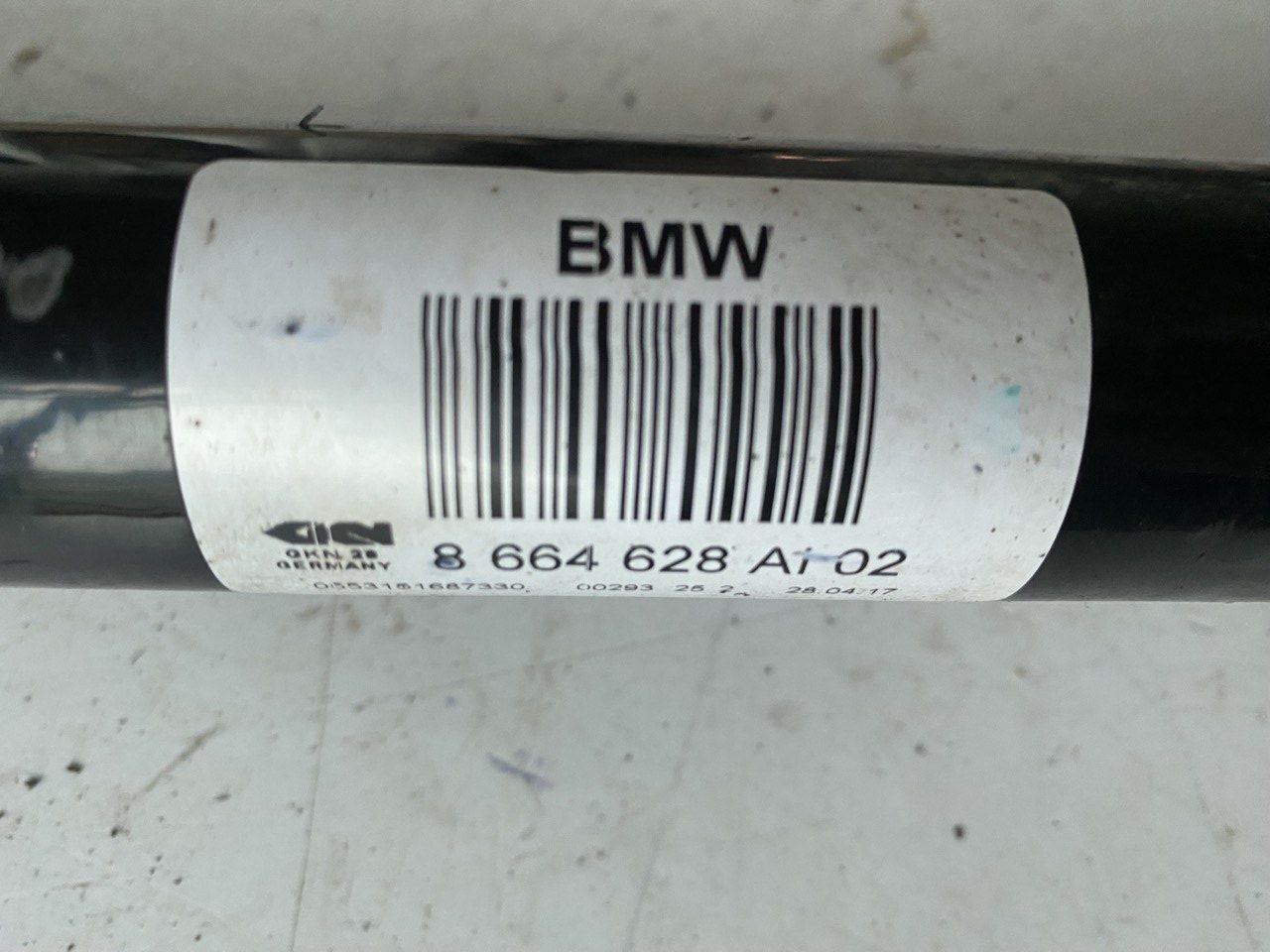 BMW 5 G30 G31 полуось задняя 8664629,8664628