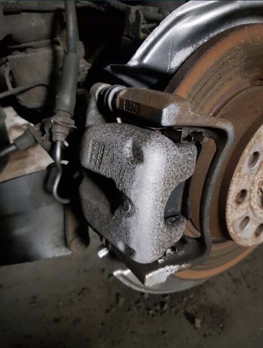 SWAP 286mm 282mm Zaciski Jarzma Audi A3 8P Golf 5 6 V Leon 2 octavia
