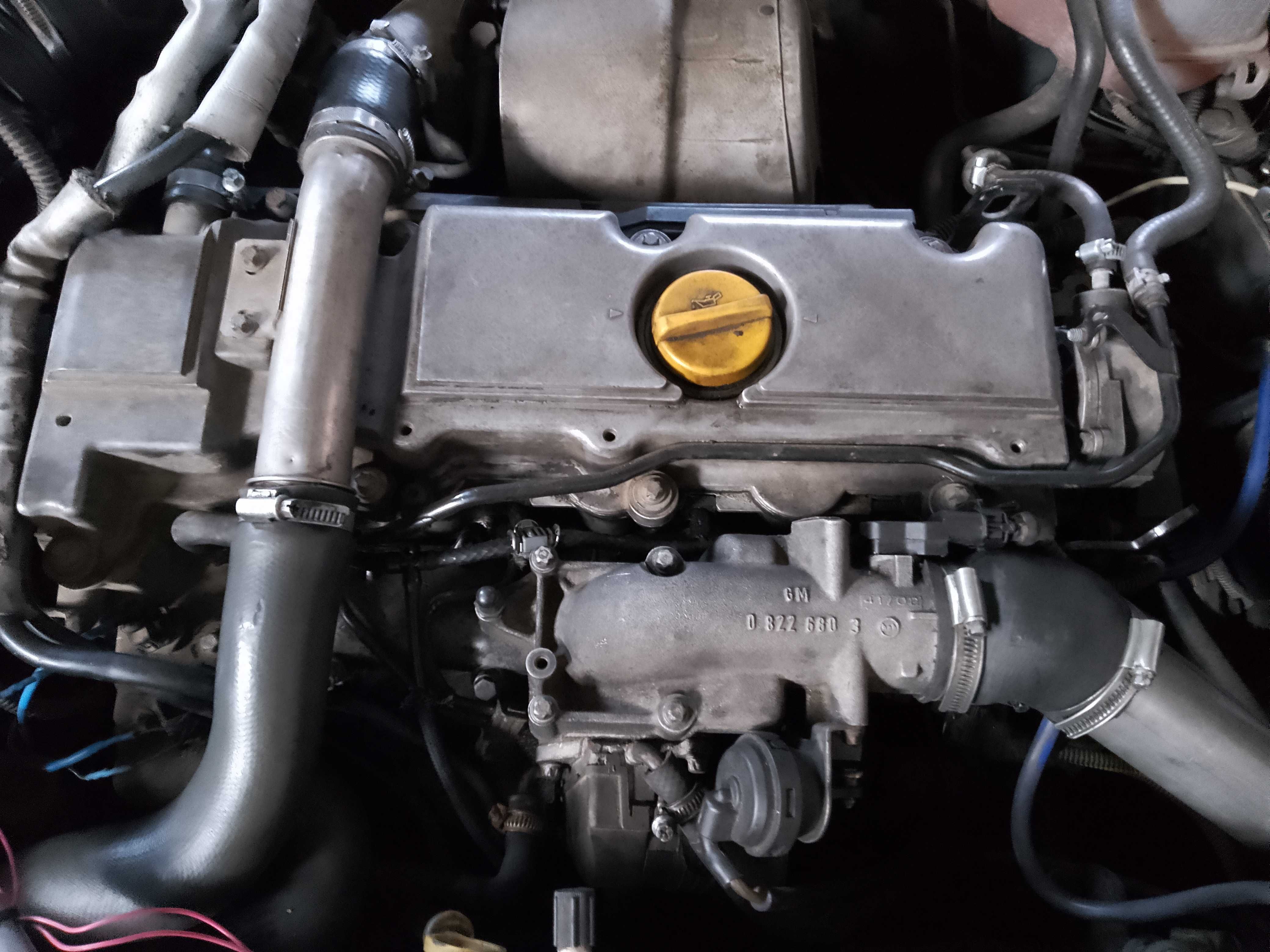 Vectra C Silnik Goły Słupek Y22DTR