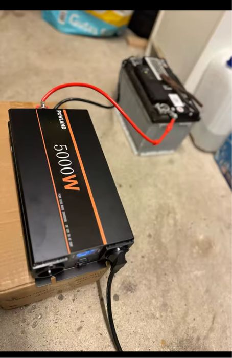 Conversor de 12 V e 24 V para 220 V novo na caixa