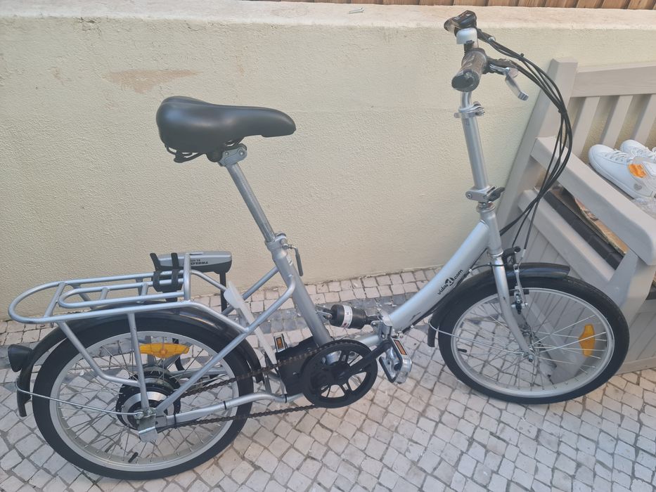 Bicicleta eléctrica dobrável