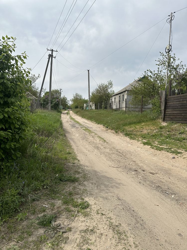 Продам земельну  ділянку Хорошево