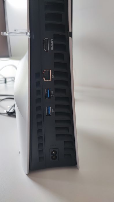 PS5 Slim com disco