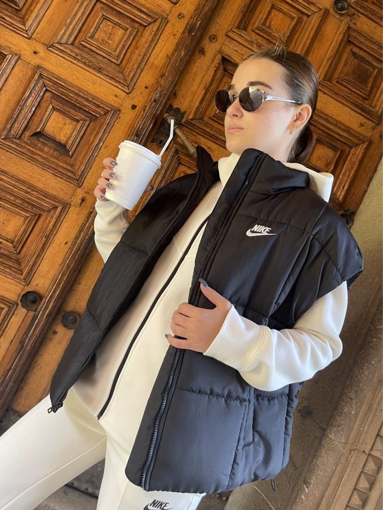 Безрукавка wmns nike nsw tf thrmr clsc vest