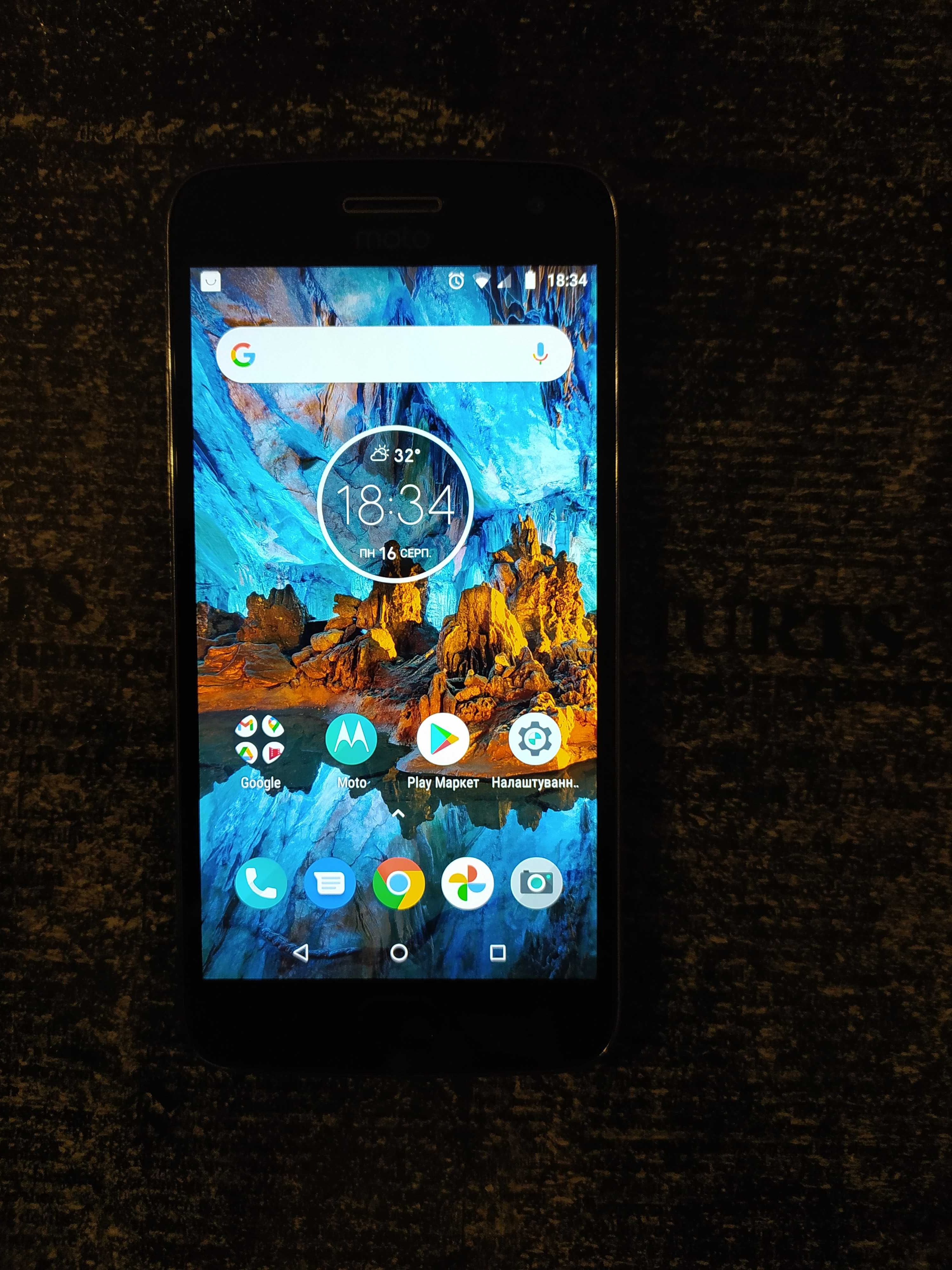 Телефон, андроид смартфон Motorola Moto G5 Plus 4/64