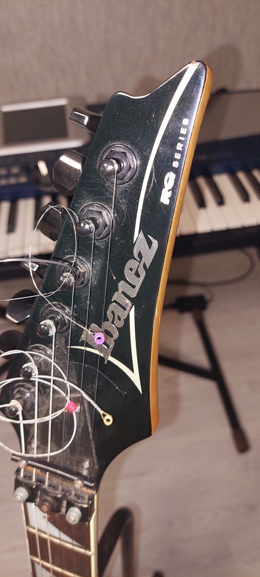 Ibanez RG 320 PG P1