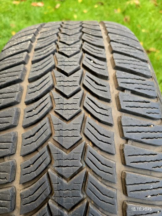 Opony zimowe DEBICA 225/45 R17 91H 4 szt – stan bardzo dobry
