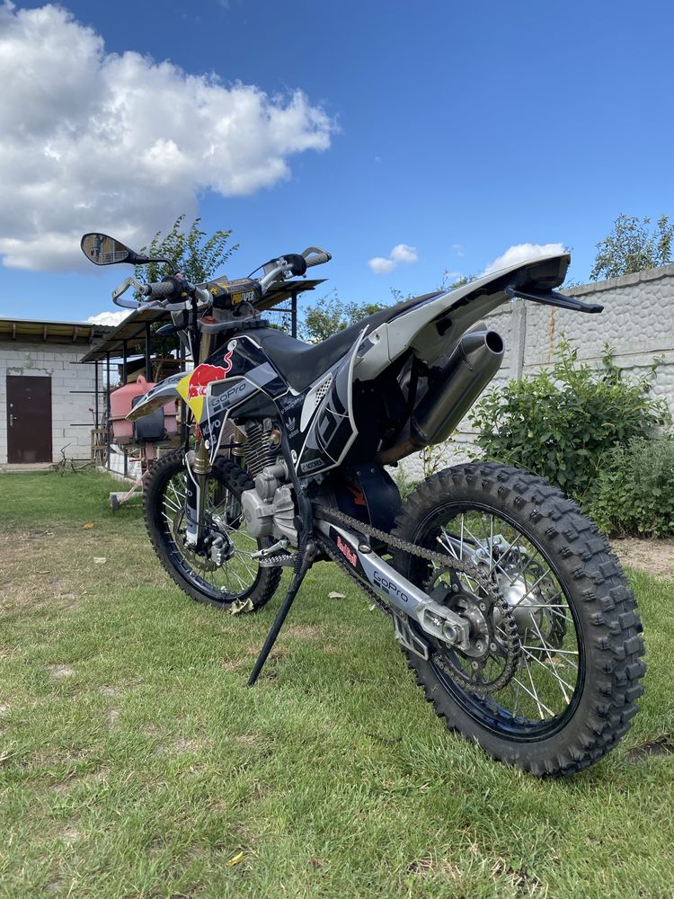 Kayo T4 250сс Ендуро