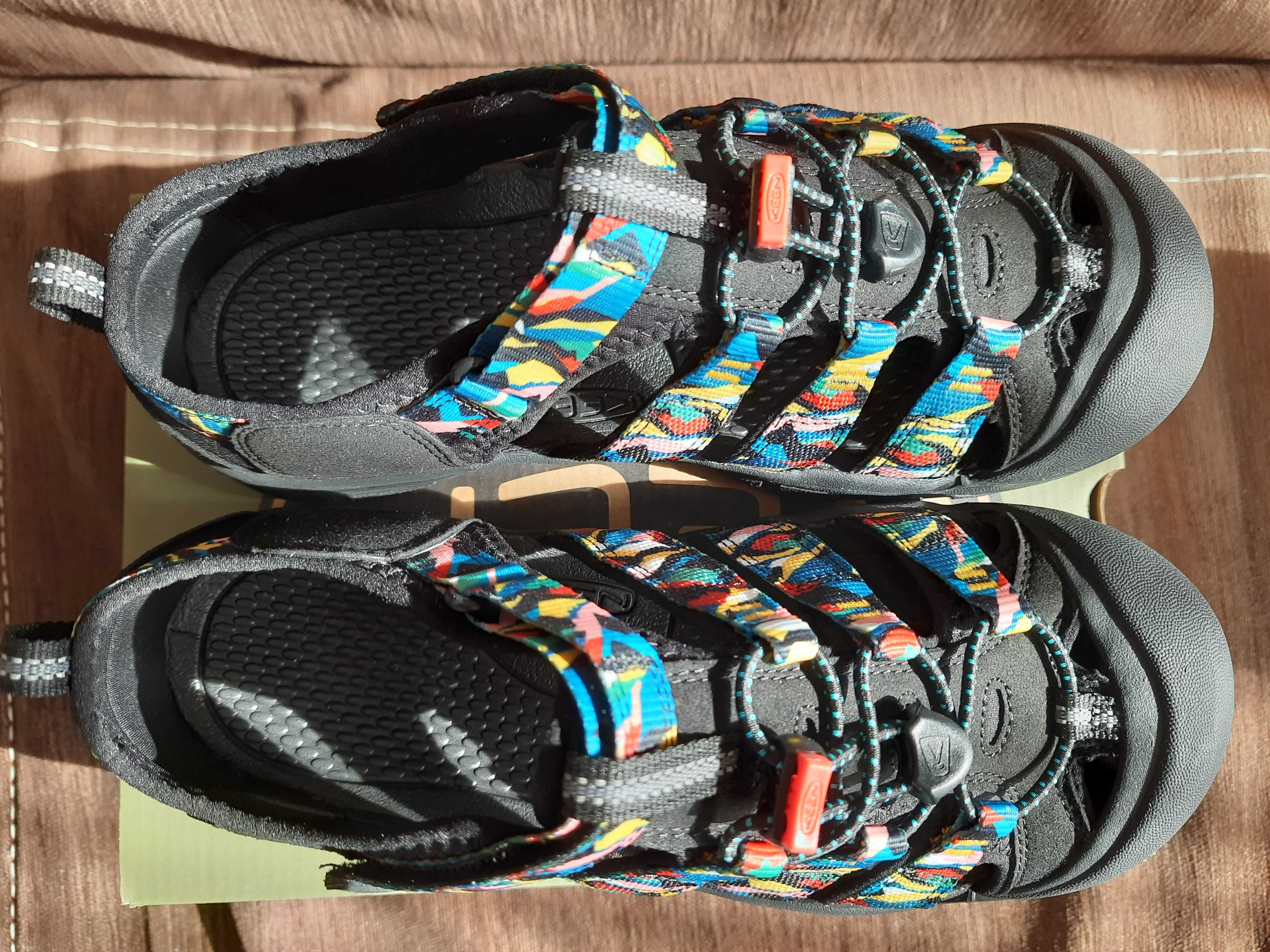 Półsandały młodzieżowe Keen Newport H2 Youth black/multi 39 nowe