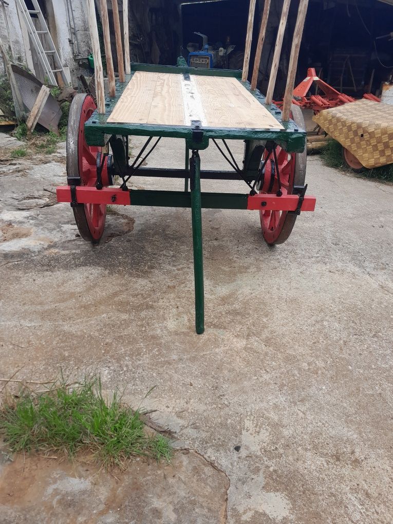 Vede-se carroças