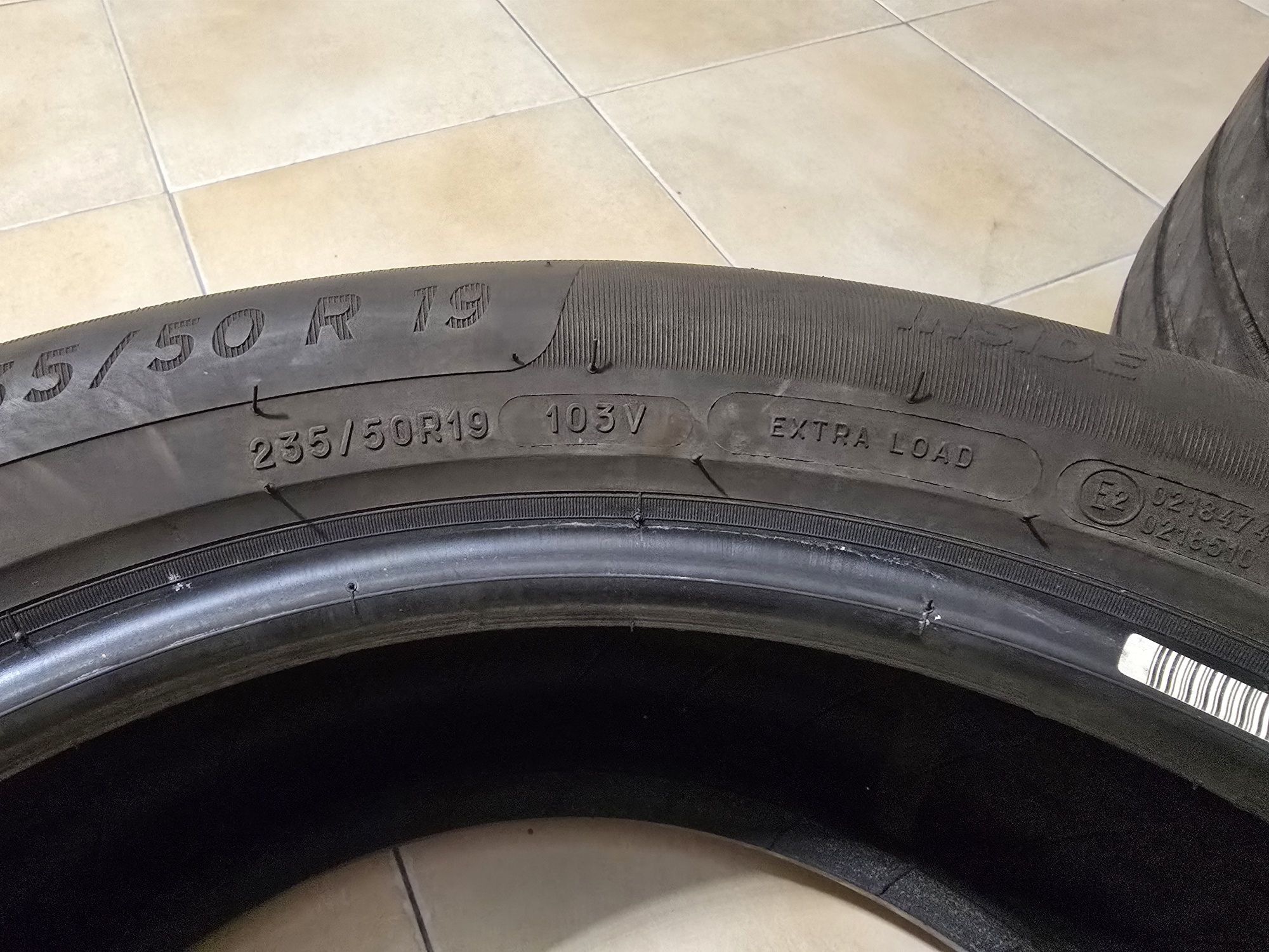 Pneus Michelin Primacy 4 235/50R19