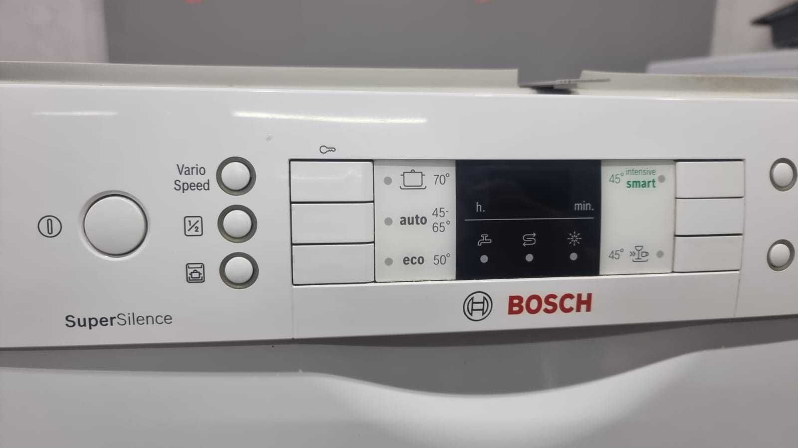 Zmywarka podblatowa Bosch, A+, 9 kpl, szer. 45cm, biała, AquaSensor