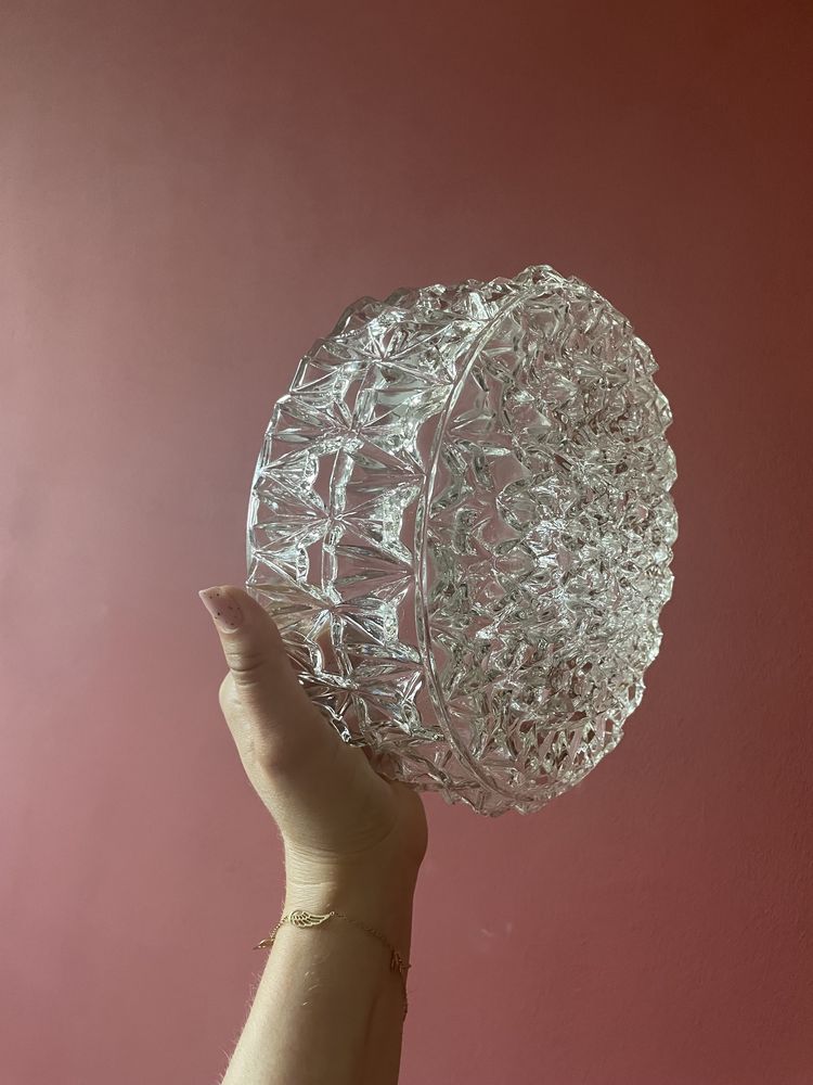 Przepiękny klosz kryształowy okrągły ozdobny szklany jak kwiat kwiatek