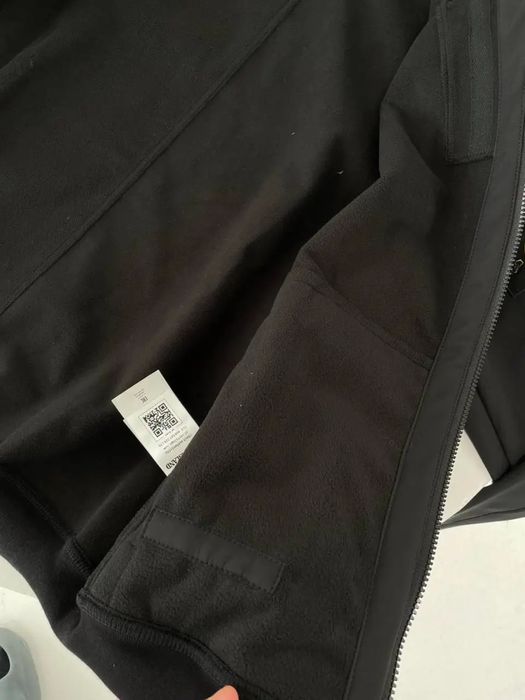 Куртка Stone Island light soft shell-r чорна чоловіча