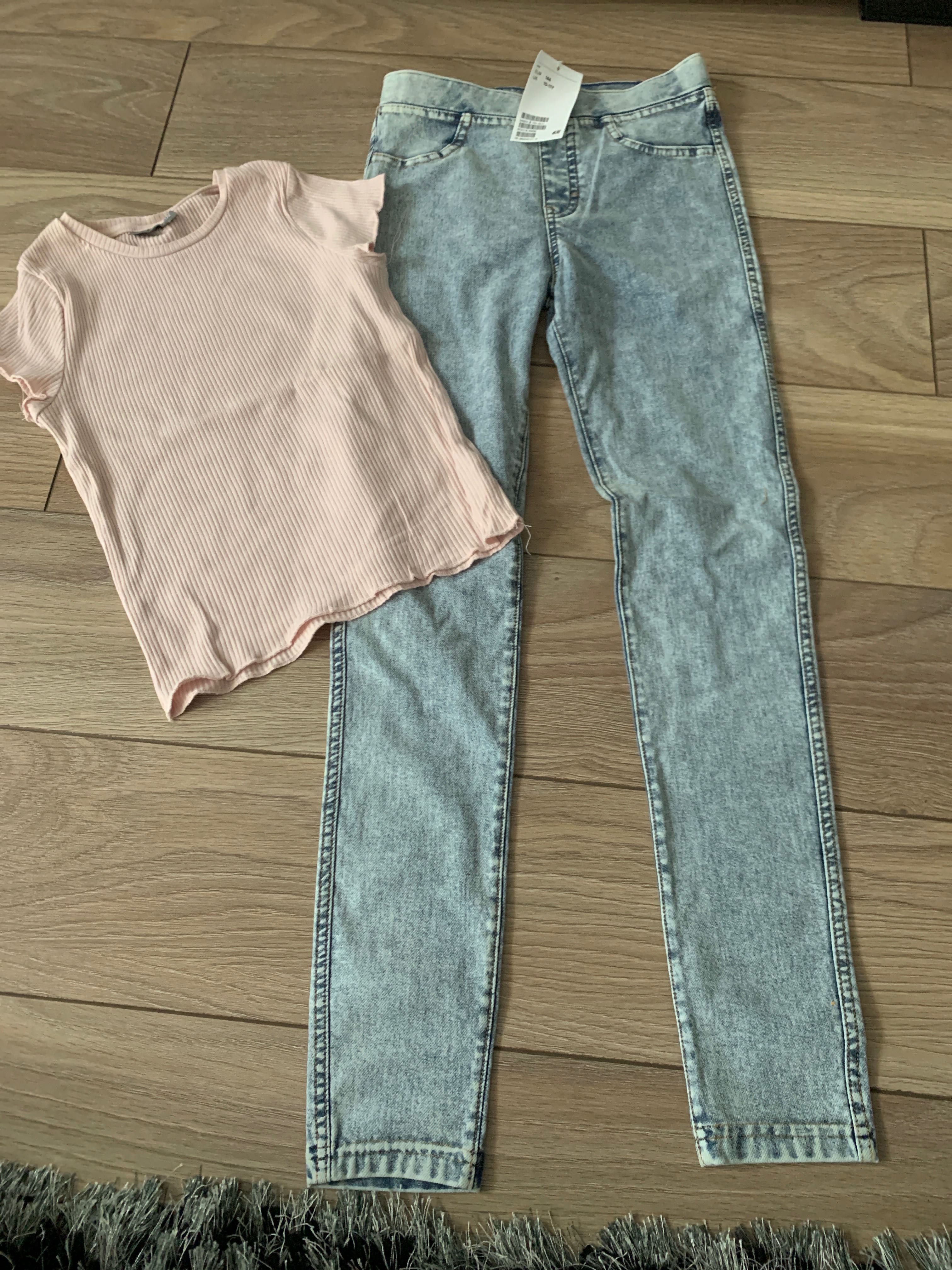 Jeansy i t-shirt