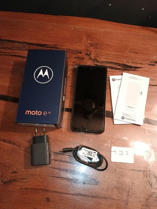Motorola Moto e13. 64 Gb. Чудовий стан