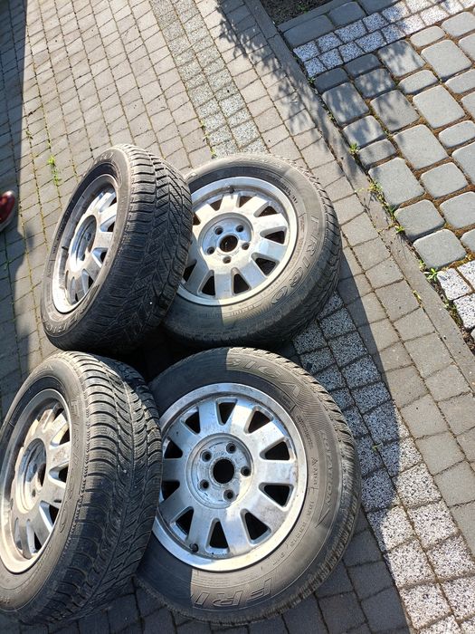 Felgi r15 wraz z oponami