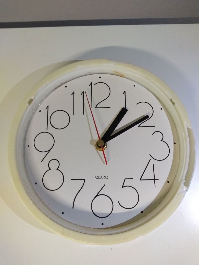 Zegar ścienny Quartz 21 cm