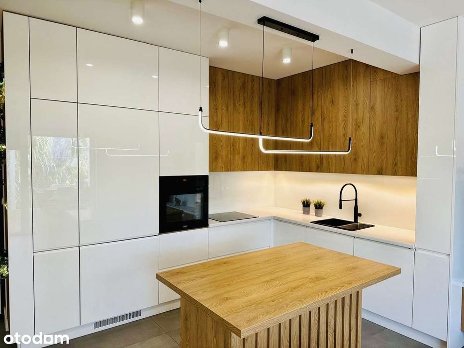 Nowoczesny dom w szeregowcu wysoki standard ogródek garaż Konin