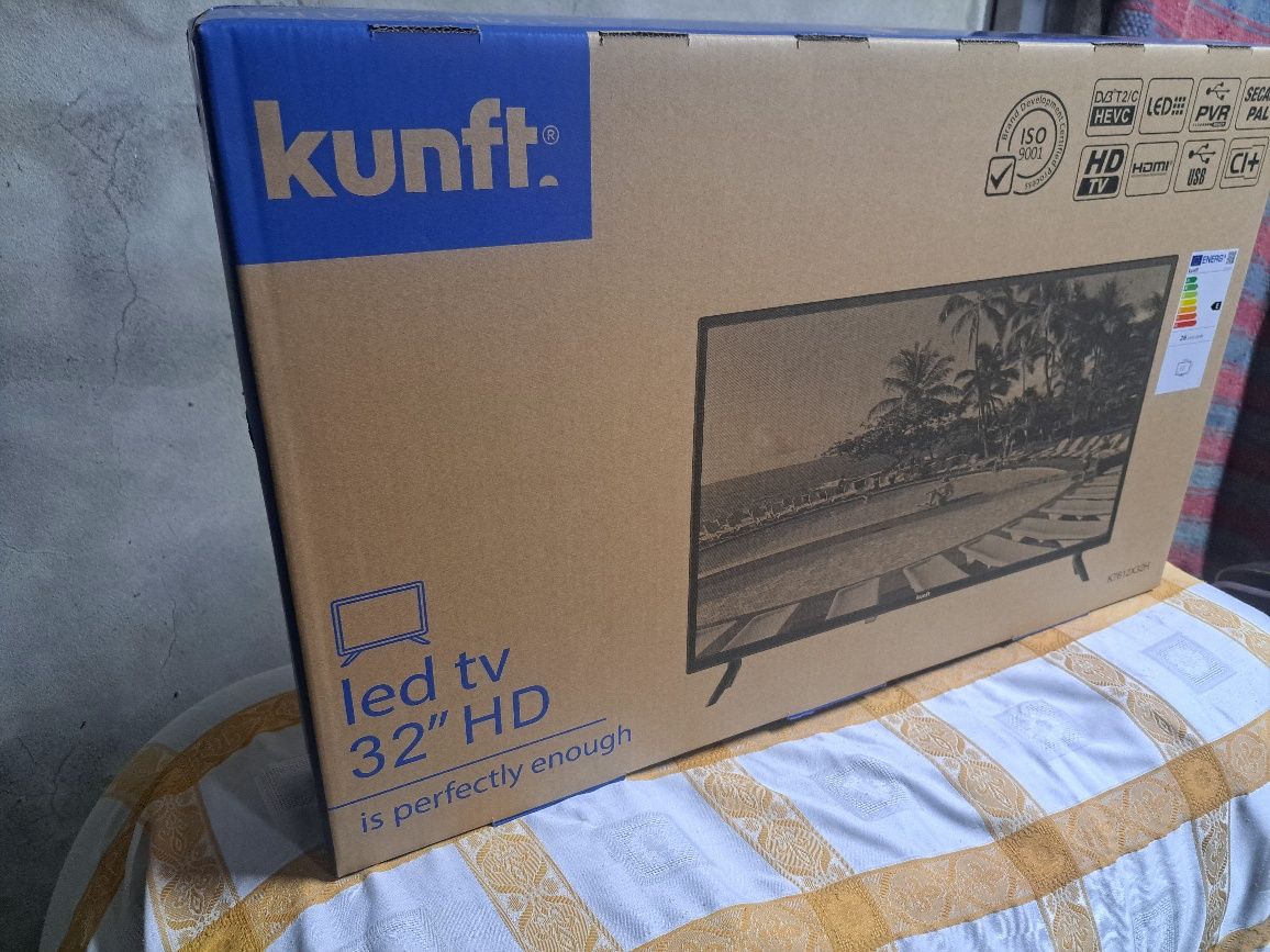 TV KUNFT K7612X32H (LED - 32'' - 81 cm - HD)