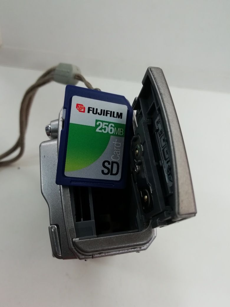 Фотоаппарат Samsung Digimax V50