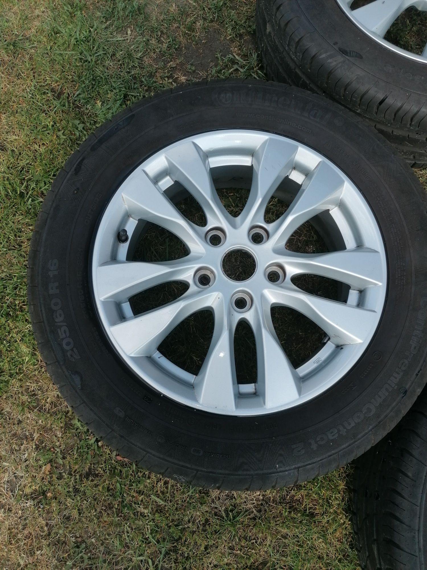 Suzuki felgi 16 cali 5x114,3