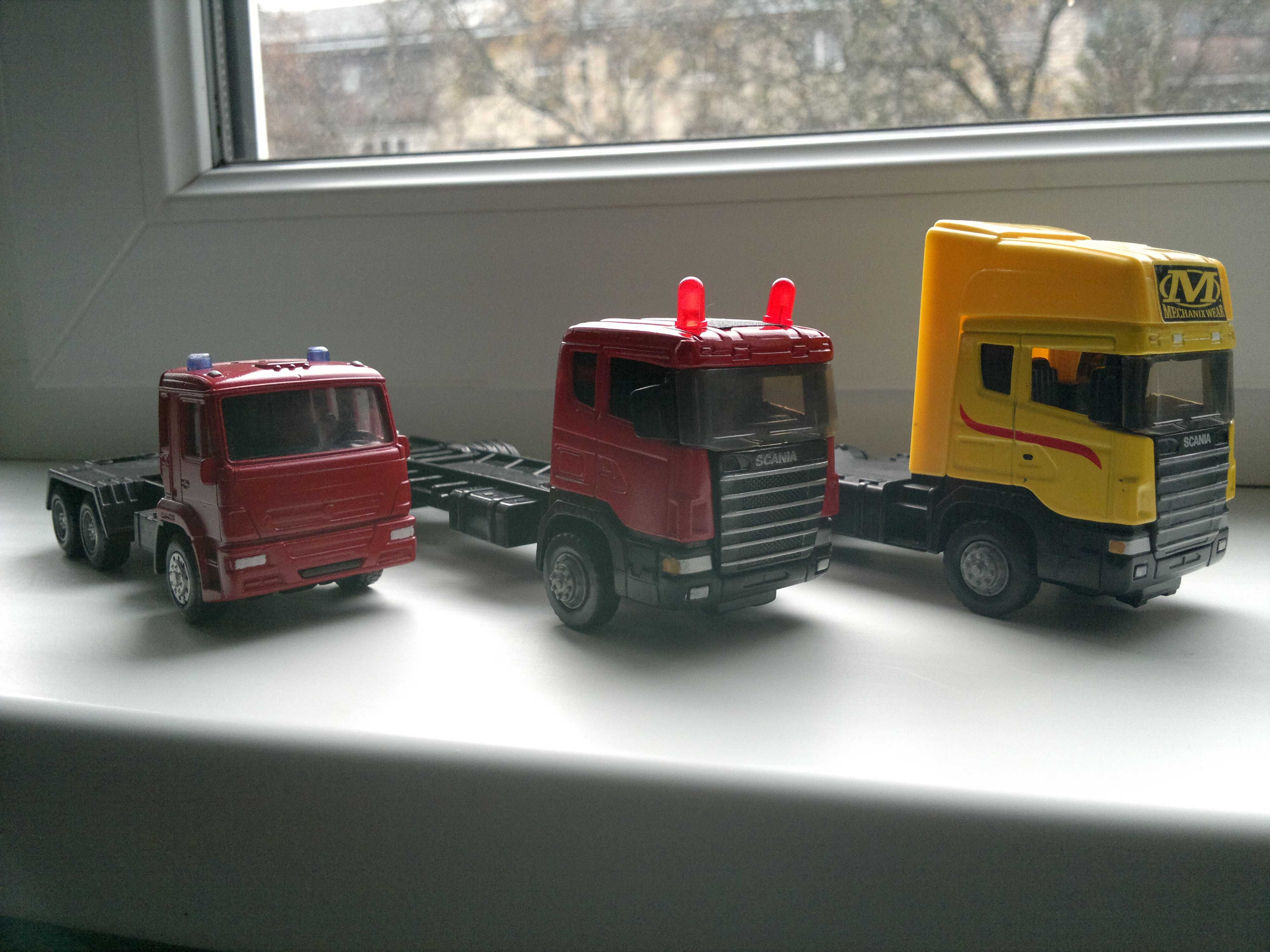 Моделі вантажівок Scania Teama Toys