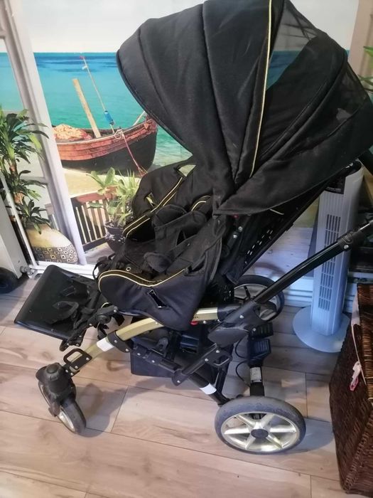 Wózek specjalistyczny dla dziecka - MEWA czarno-złoty