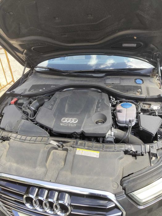 Vendo Audi A6 3.0TDI S-line com tração Integral