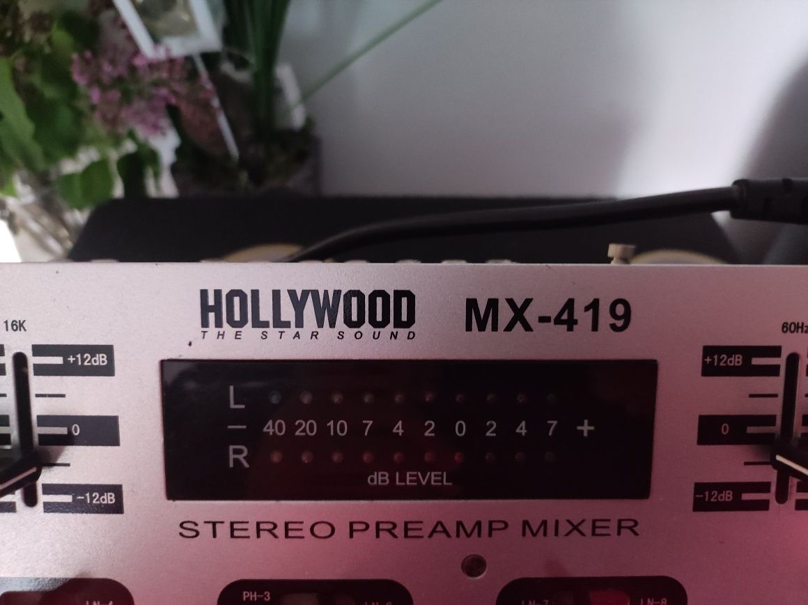 Mixer Hollywood MX-419
