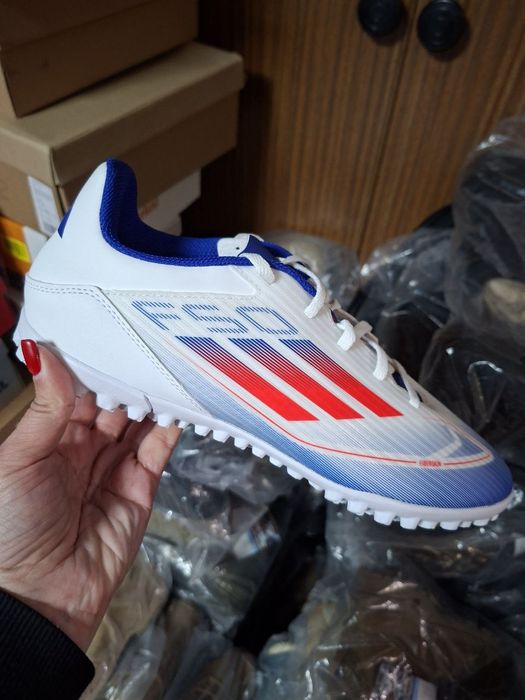Сороконіжки Adidas F50 Club Turf Performance, 43⅓р. на 26.5 см