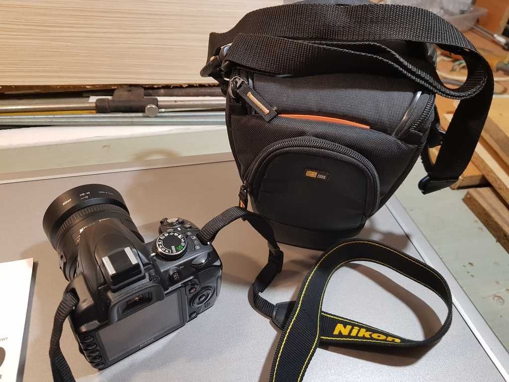 Nikon d3100 z nowym obiektywem stałoogniskowym