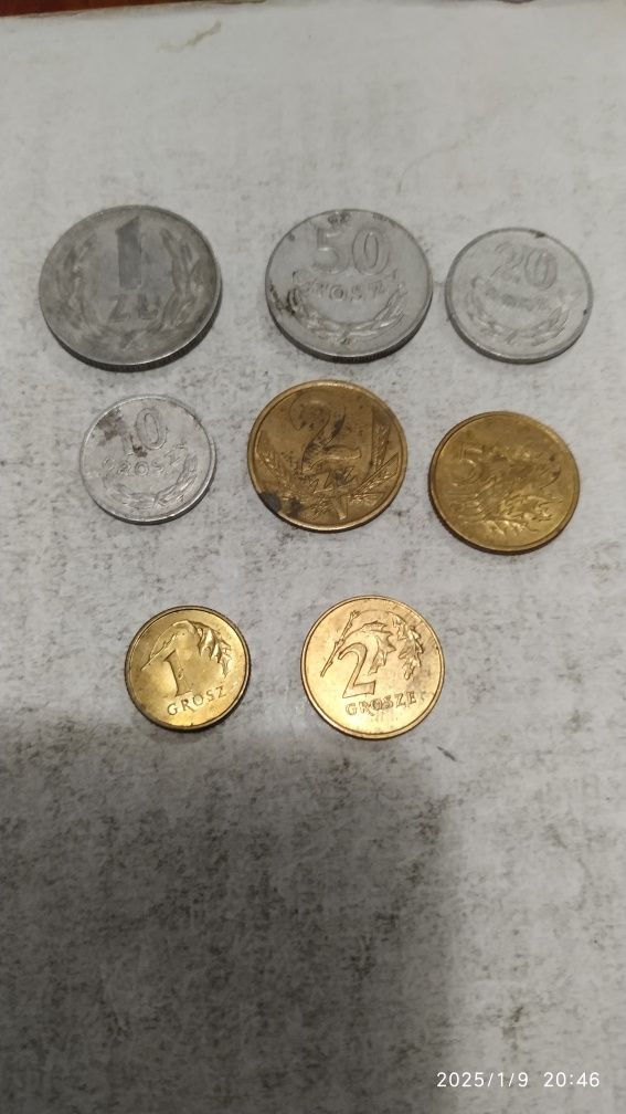 Меняю монеты на монеты или продам .
