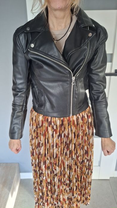 Kurtka czarna ramoneska